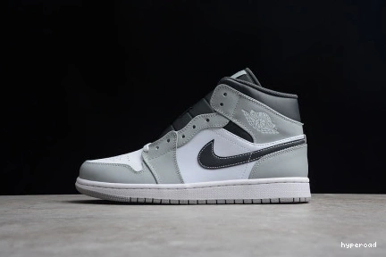 Hyperoad Jordan Grey” Smoke Air 1 “Light Mid 0706
